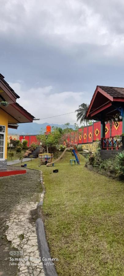 Villa Puspa 259 By Surganya Villa Puncak Eksteriør bilde