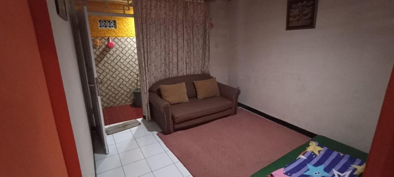 Villa Puspa 259 By Surganya Villa Puncak Eksteriør bilde